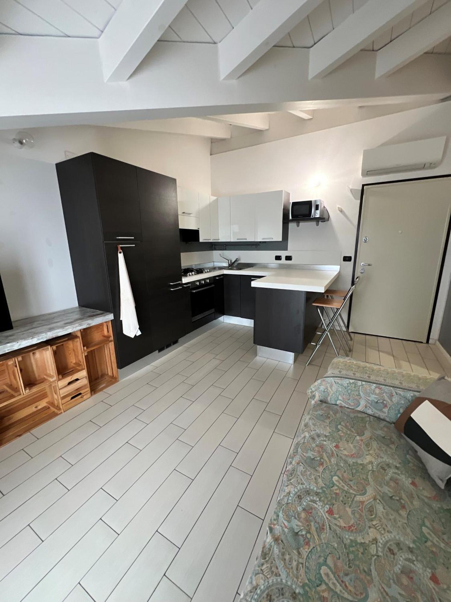 Appartement Mansarda Polpetta à Corsico Extérieur photo