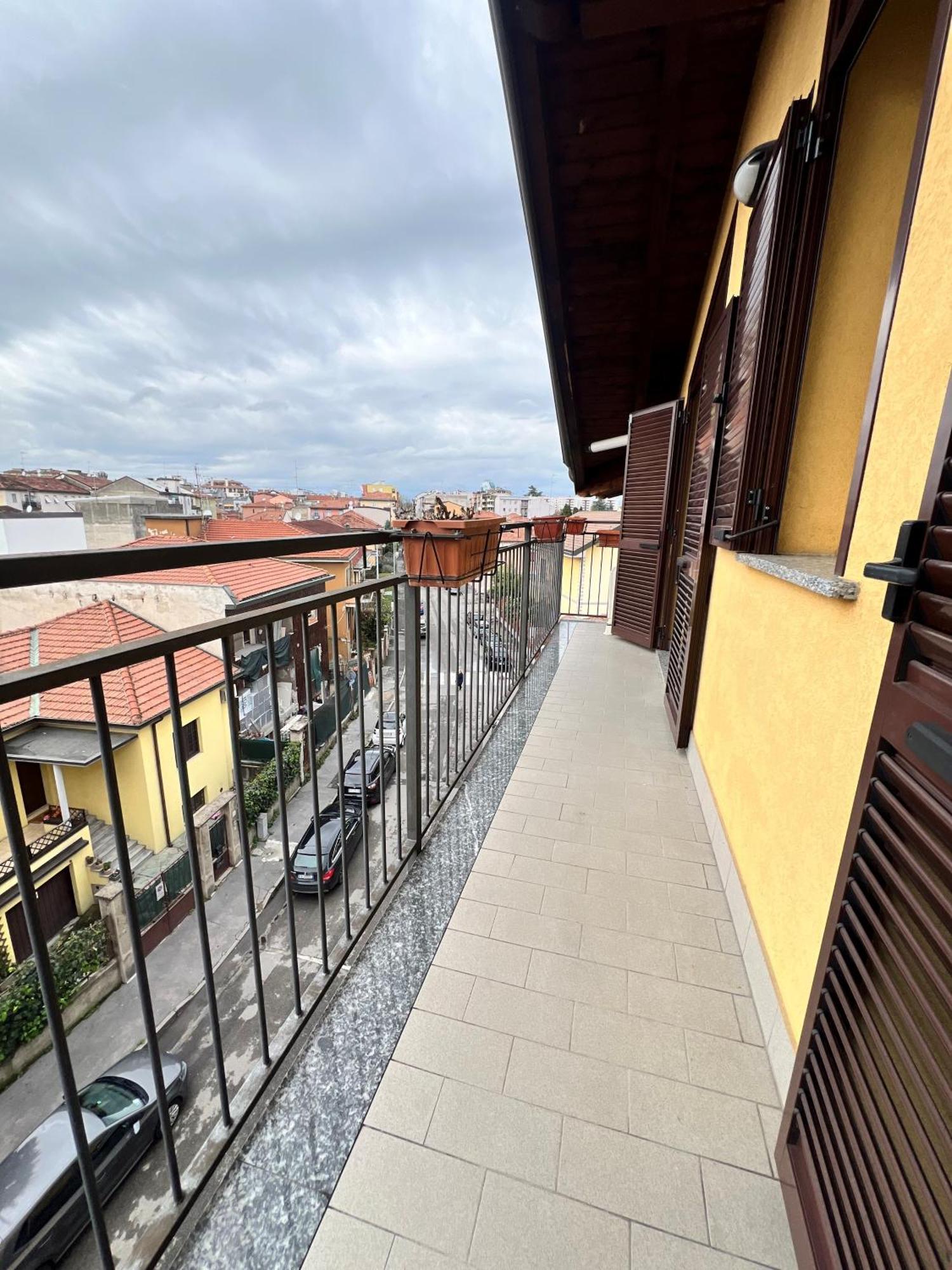 Appartement Mansarda Polpetta à Corsico Extérieur photo